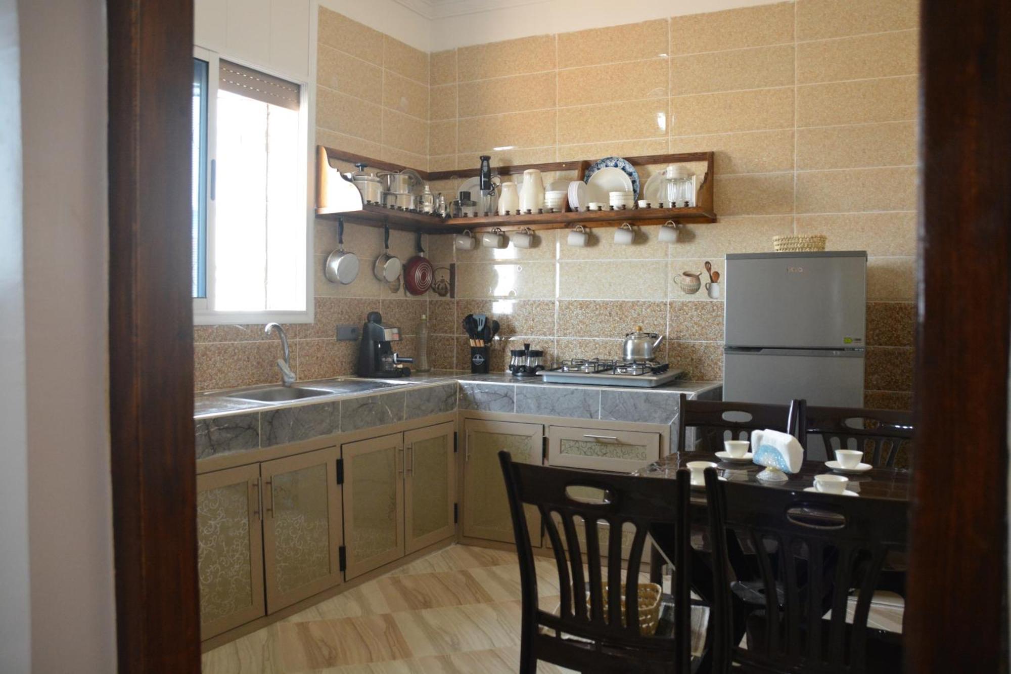 塔哈佐特Azour House公寓 外观 照片